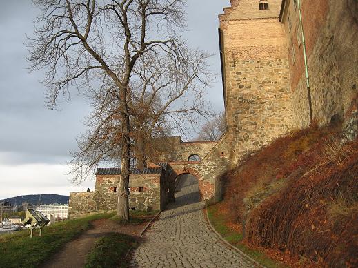 AF wall with arch and arch behind it