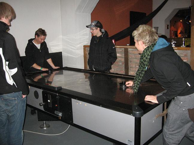 Air hockey